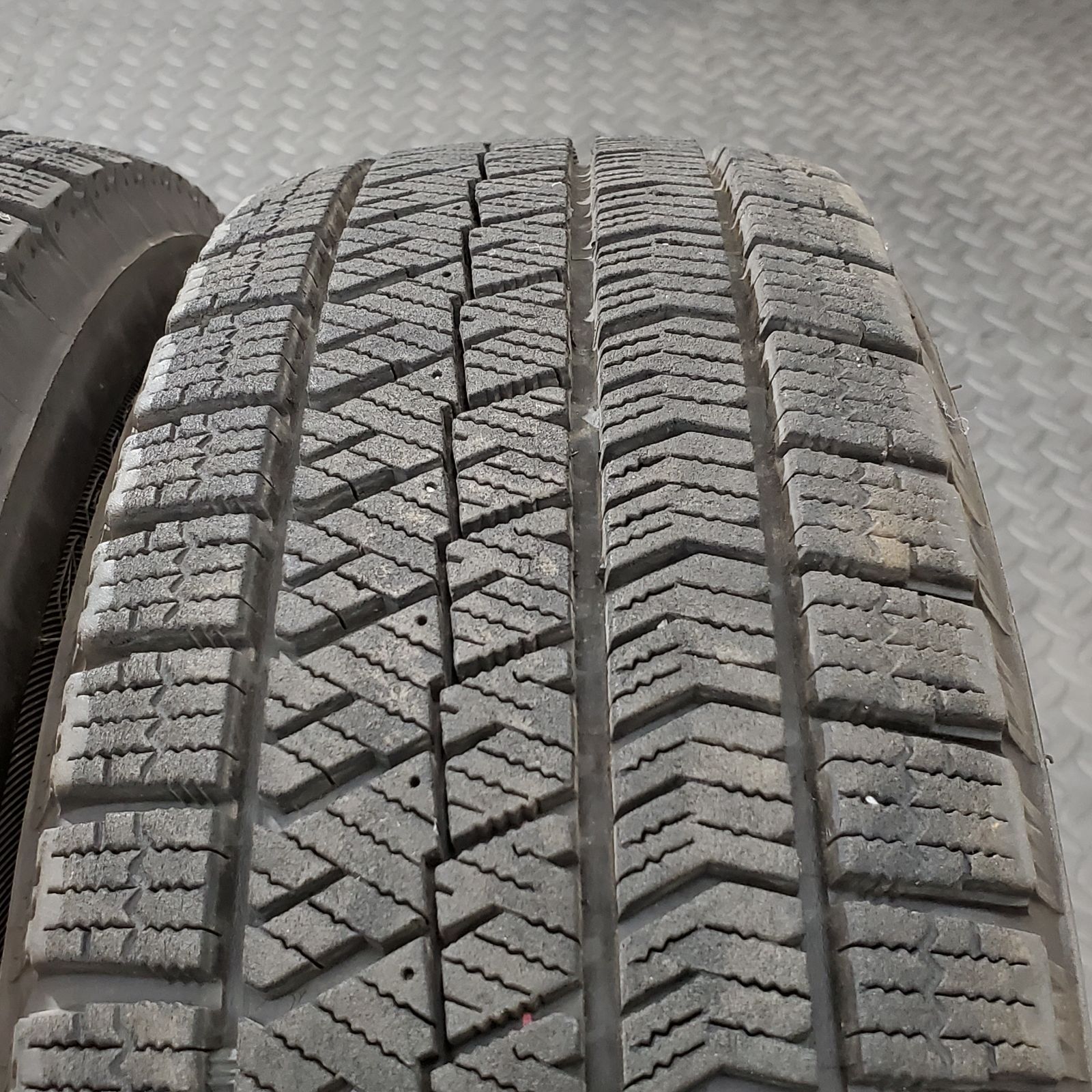  22年製 155 65 R 13 ブリヂストン ブリザック VRX 2 ホンダ ライフ JC 1 ゼスト ザッツ スタッドレスタイヤ 1186 13インチ タイヤ ホイールセット