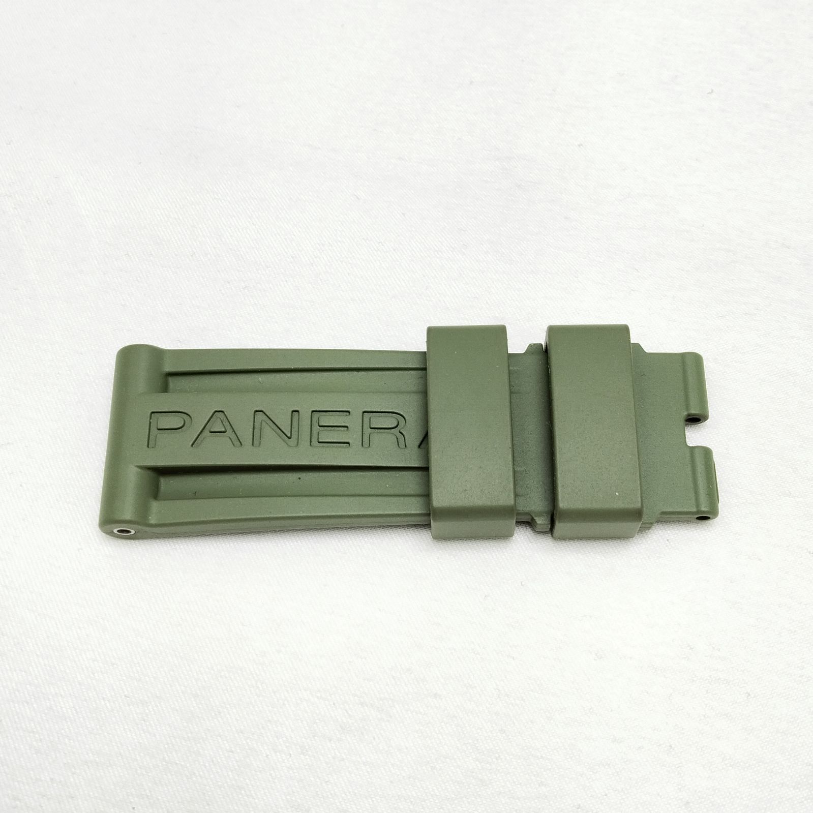 ️PANERAI ️パネライ サブマーシブル ゴールドテック オロカーボ PAM01070 時計ベルト ラバー カーキ