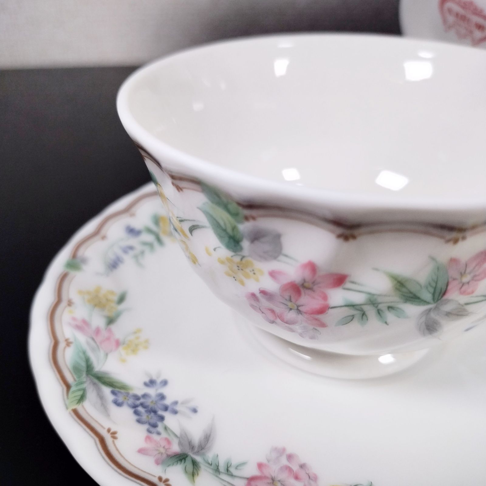 ナルミ 波ふち 茶色ライン 花柄 カップ＆ソーサー 5客 チャイナ 美品