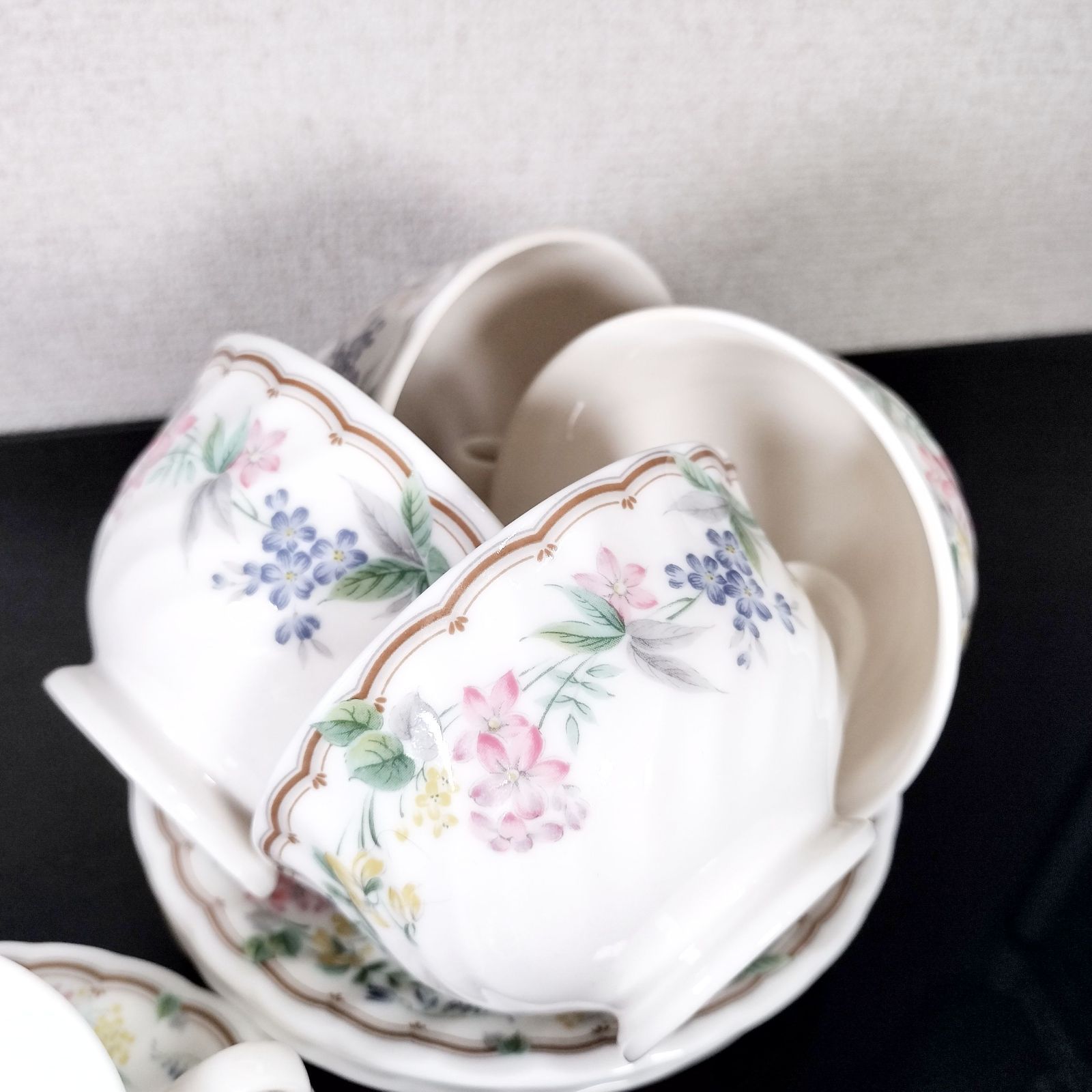 ナルミ 波ふち 茶色ライン 花柄 カップ＆ソーサー 5客 チャイナ 美品