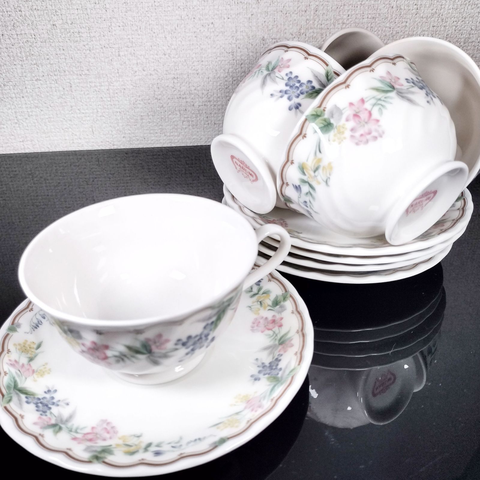 ナルミ  昭和レトロ ナルミ 波ふち 茶色ライン 花柄 カップ＆ソーサー 5客 チャイナ 美品