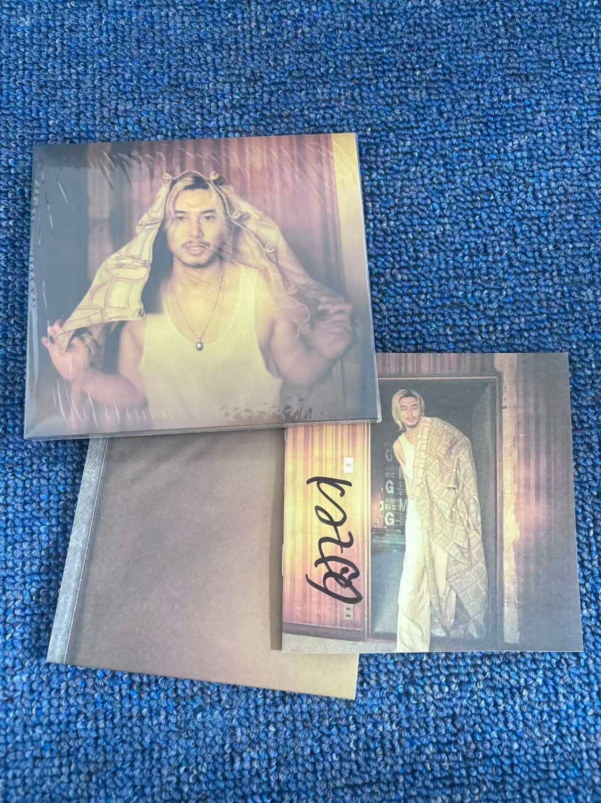 藤井風 直筆サイン入り 新品未開封 Prema USAストア限定盤 - メルカリ