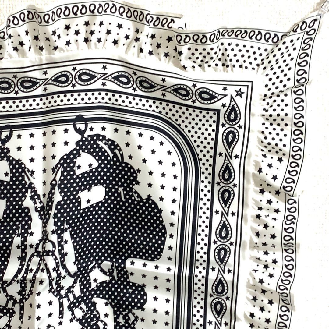 バンダナ スカーフ