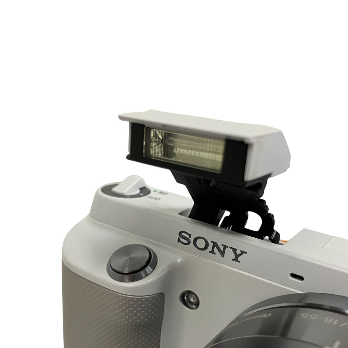 Sony NEX-F3 ミラーレスカメラ E 18-55mmレンズ付き Amazon | SONY ミラーレス一眼 NEX-F3 ズームレンズキット キット