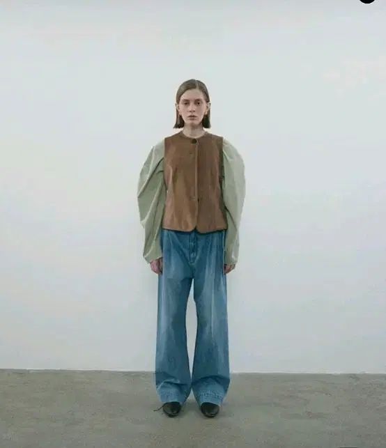 エートス ピンタック ベルト付き デニム