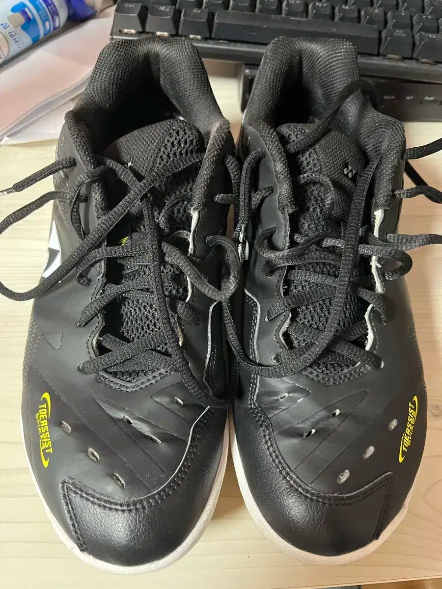 YONEX ヨネックス バドミントンシューズ 65z3