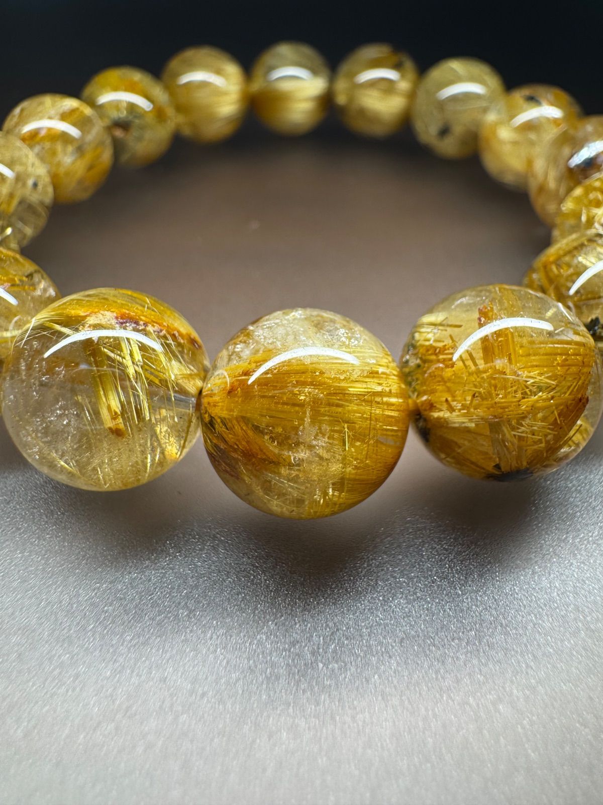 ヘマタイトイン 太陽放射タイチンルチル