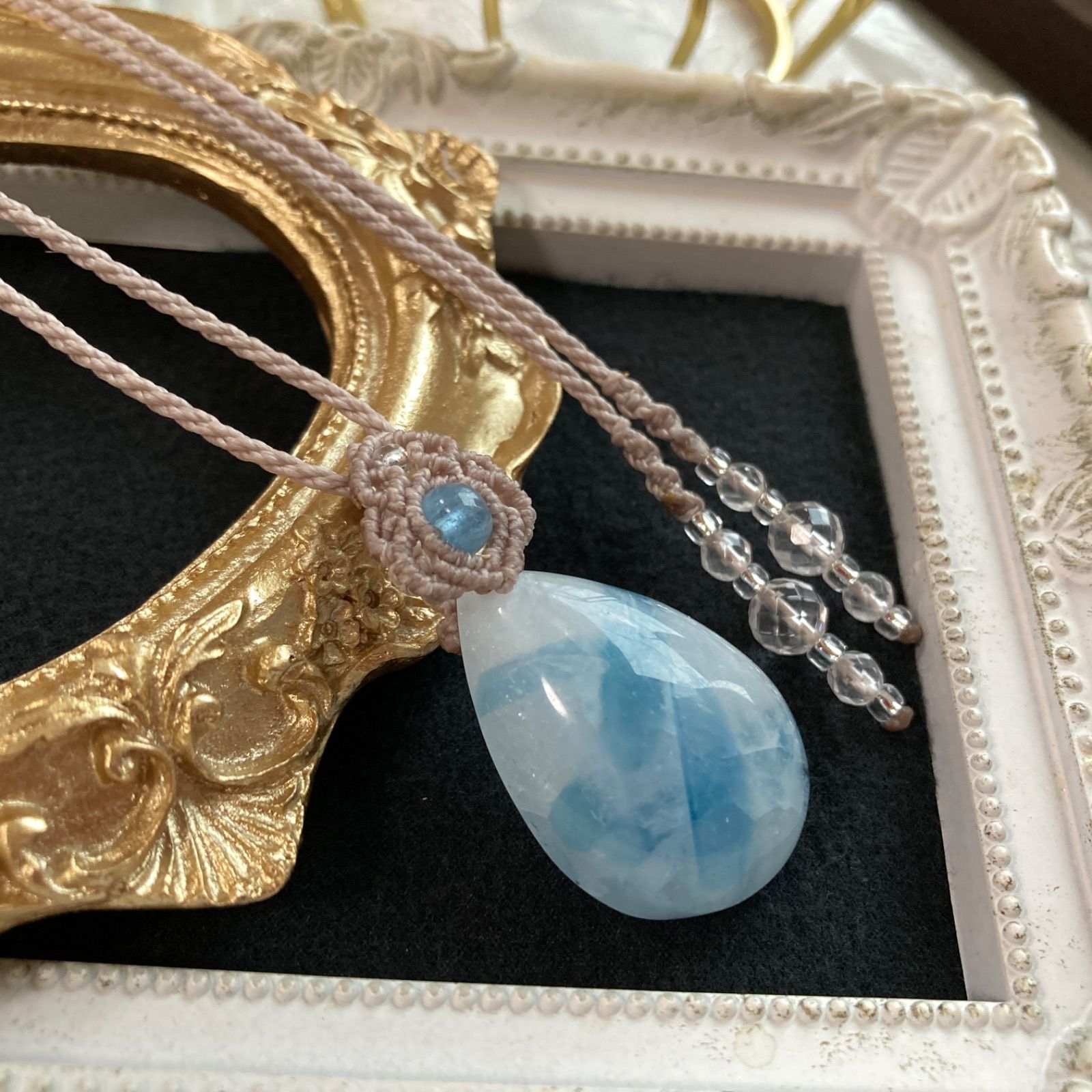 アクアマリンインクォーツ（シリカ母岩つきアクアマリン）アクアマリン