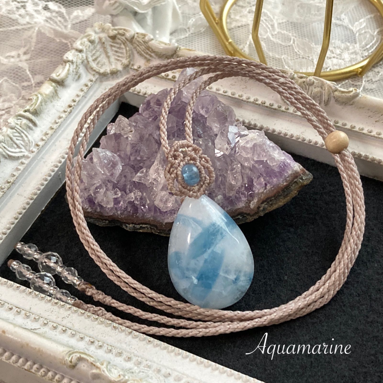 アクアマリンインクォーツ（シリカ母岩つきアクアマリン）アクアマリン