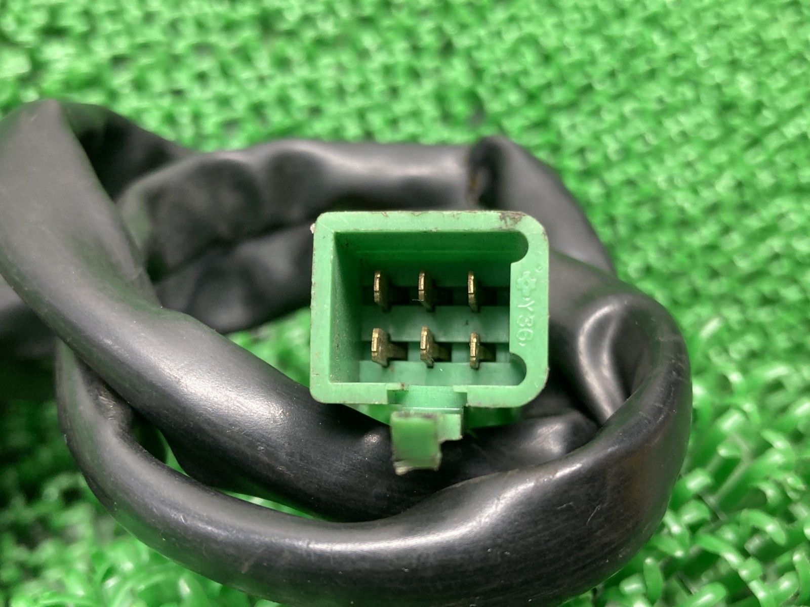 バッチ　4個 ZZ-R400 ハンドルスイッチ 右前 カワサキ 純正 中古 ZX400N ZZR400N