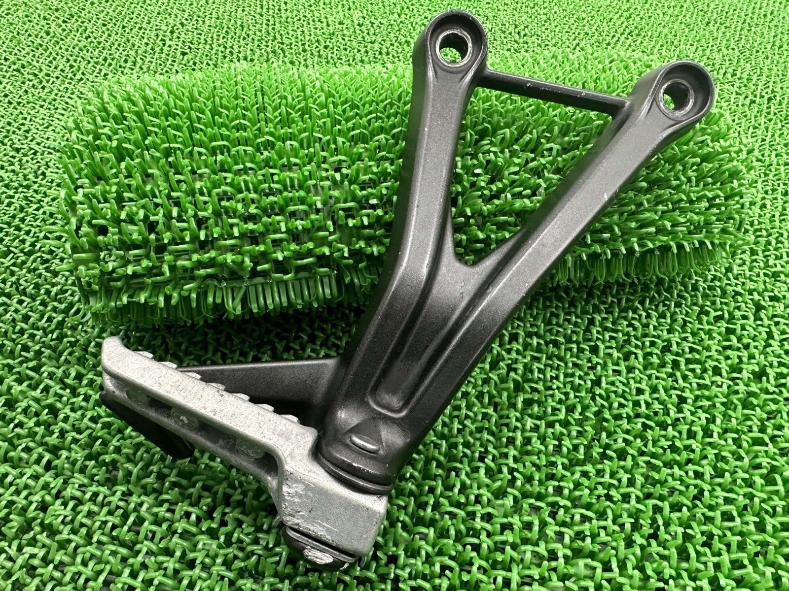 ZX-25R タンデムステップ 右 SKT カワサキ 純正 バイク 部品 ZX250E