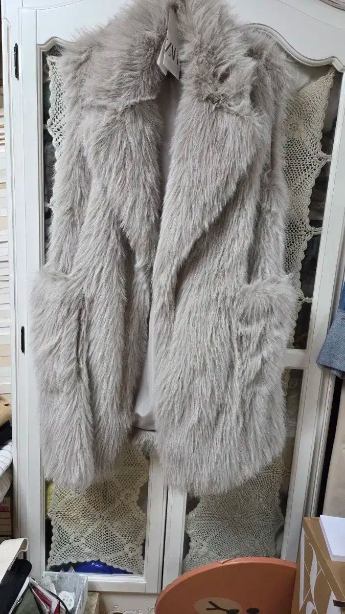 ZARA ザラ ファー ベスト アイボリー