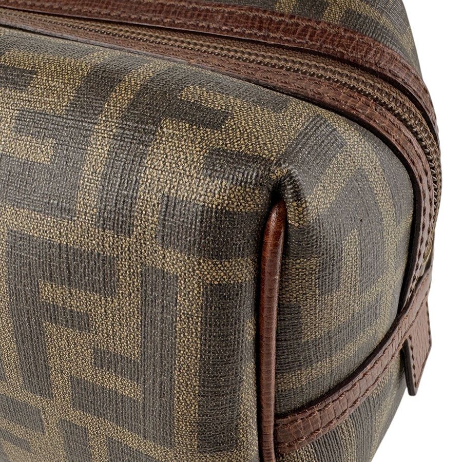 フェンディ FENDI