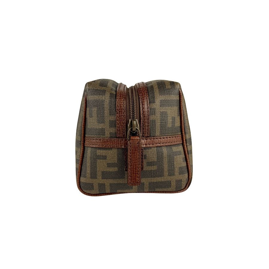 フェンディ FENDI ポーチ クラッチバッグ ズッカ