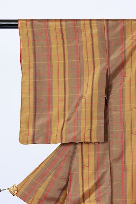 大島紬 黄 茶 燕脂 琉球柄 格子 B 1132