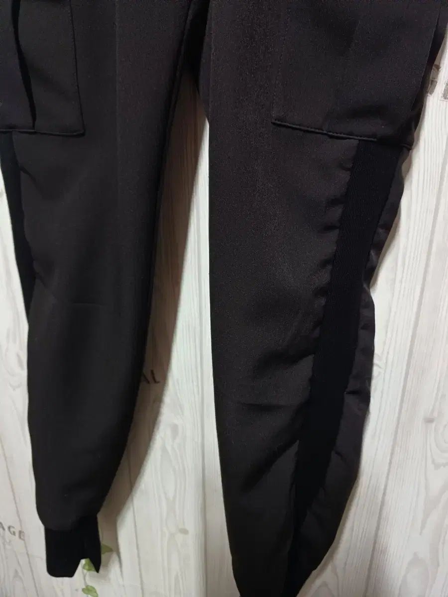 ジョガーパンツ 25