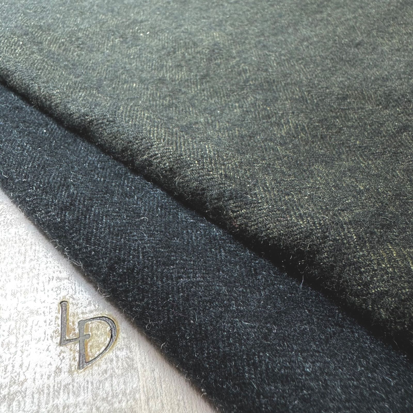 リネンウール ウール麻生地｜シェットランドウールリネン表起毛-2 30番手- ＆湯洗い無料の リネンドルチェ ３ｍカット×布幅 ５０ｃｍ単位延長カットはご質問