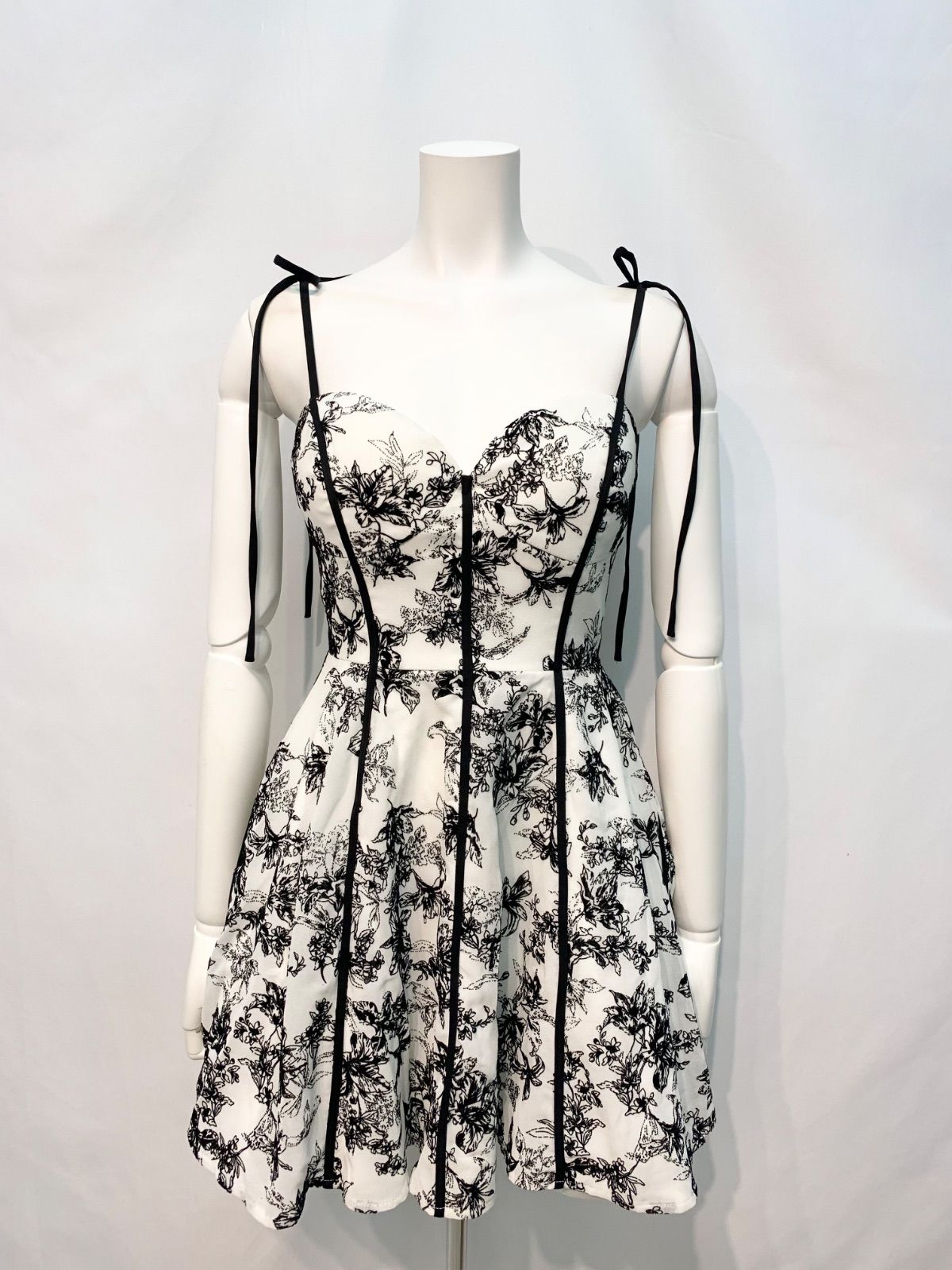 1779 ROBE de FLEURS ローブドフルール キャバクラ ドレス フラワー チュール ストラップリボン フロッキー キャバドレス M