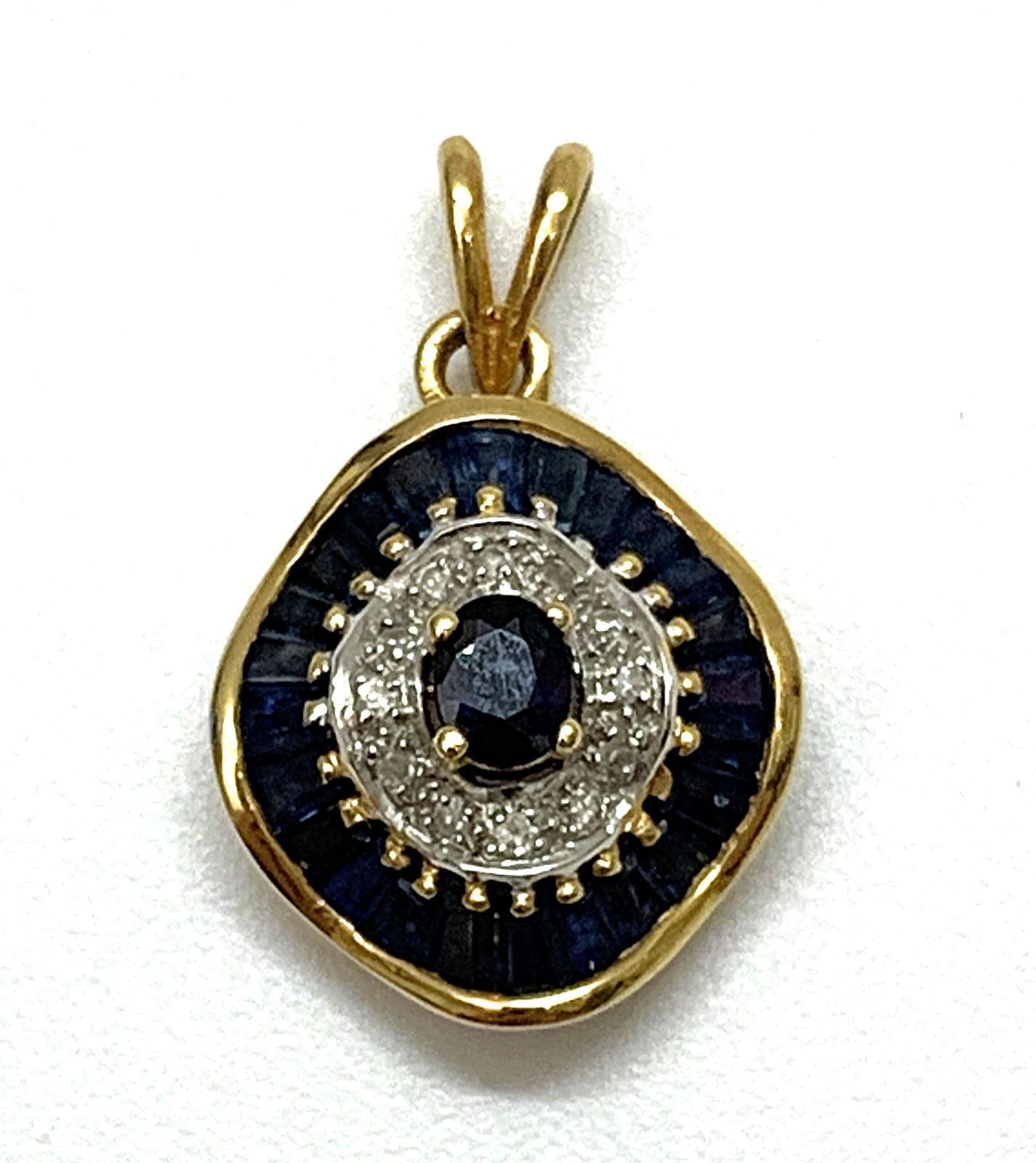 K18 青石 1.50ct ダイヤモンド 総計 0.08ct ペンダントトップ 