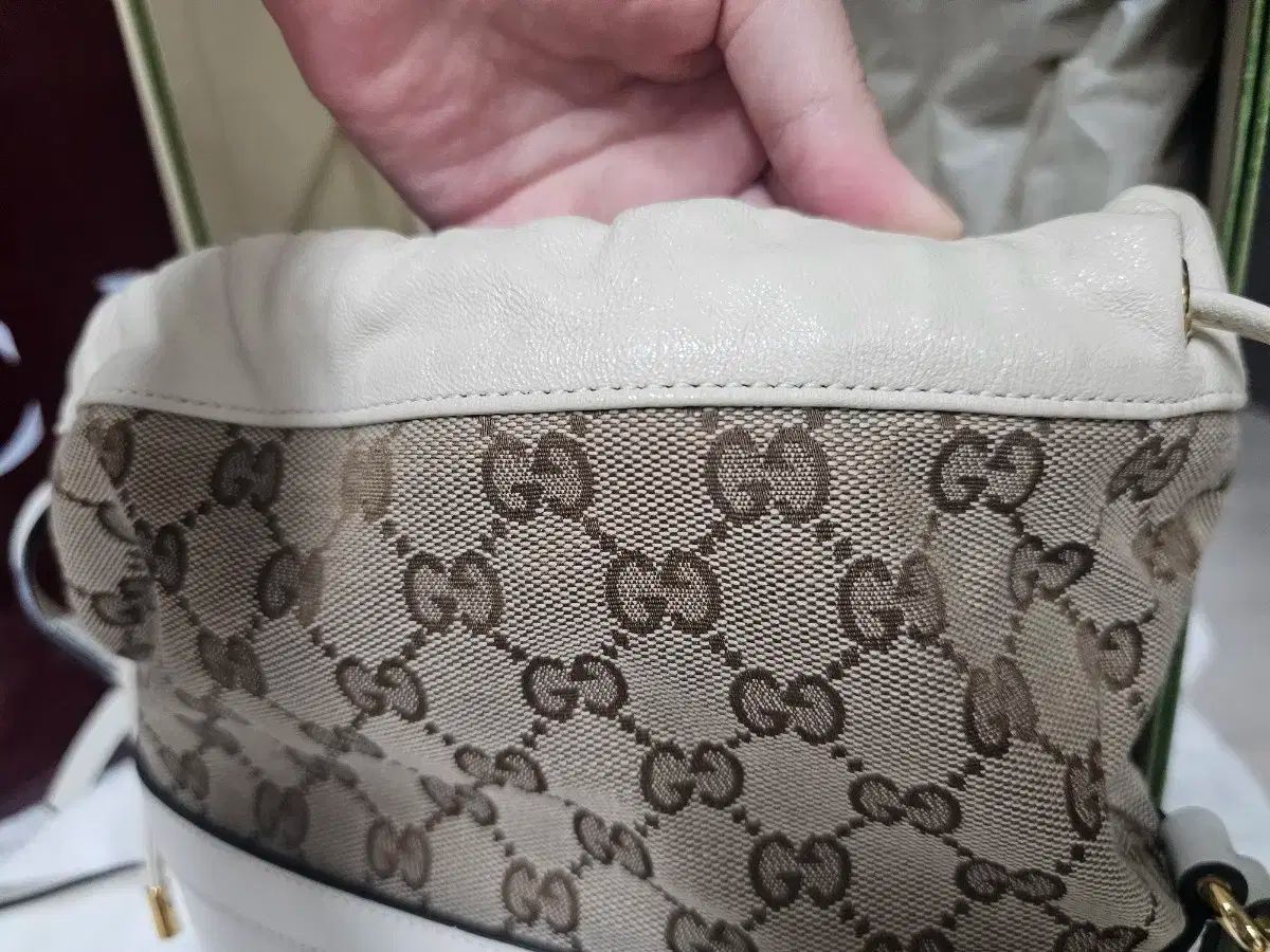 グッチ 1955 ホースビット バケットバッグ