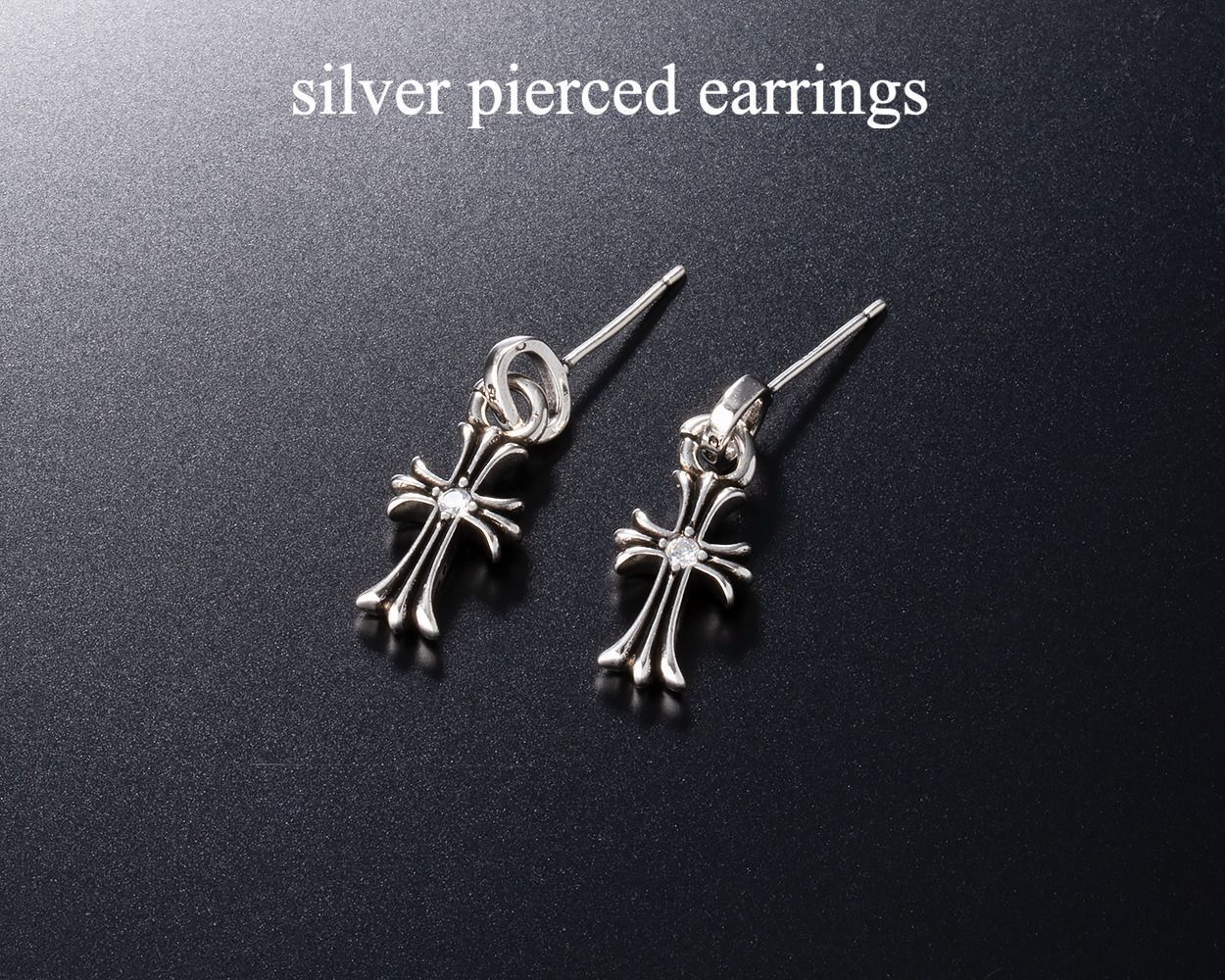 シルバー925 クロスピアス 両耳 ベビーファット 揺れる十字架 メンズ