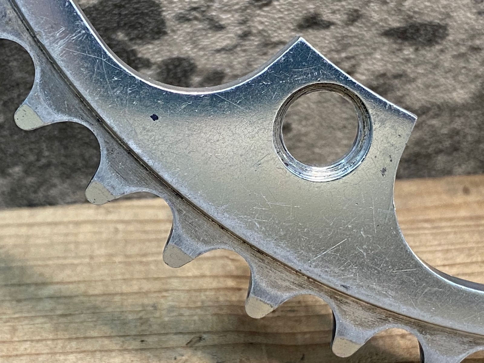 JM571 シマノ SHIMANO チェーンリング 47T 厚歯 njs - メルカリ