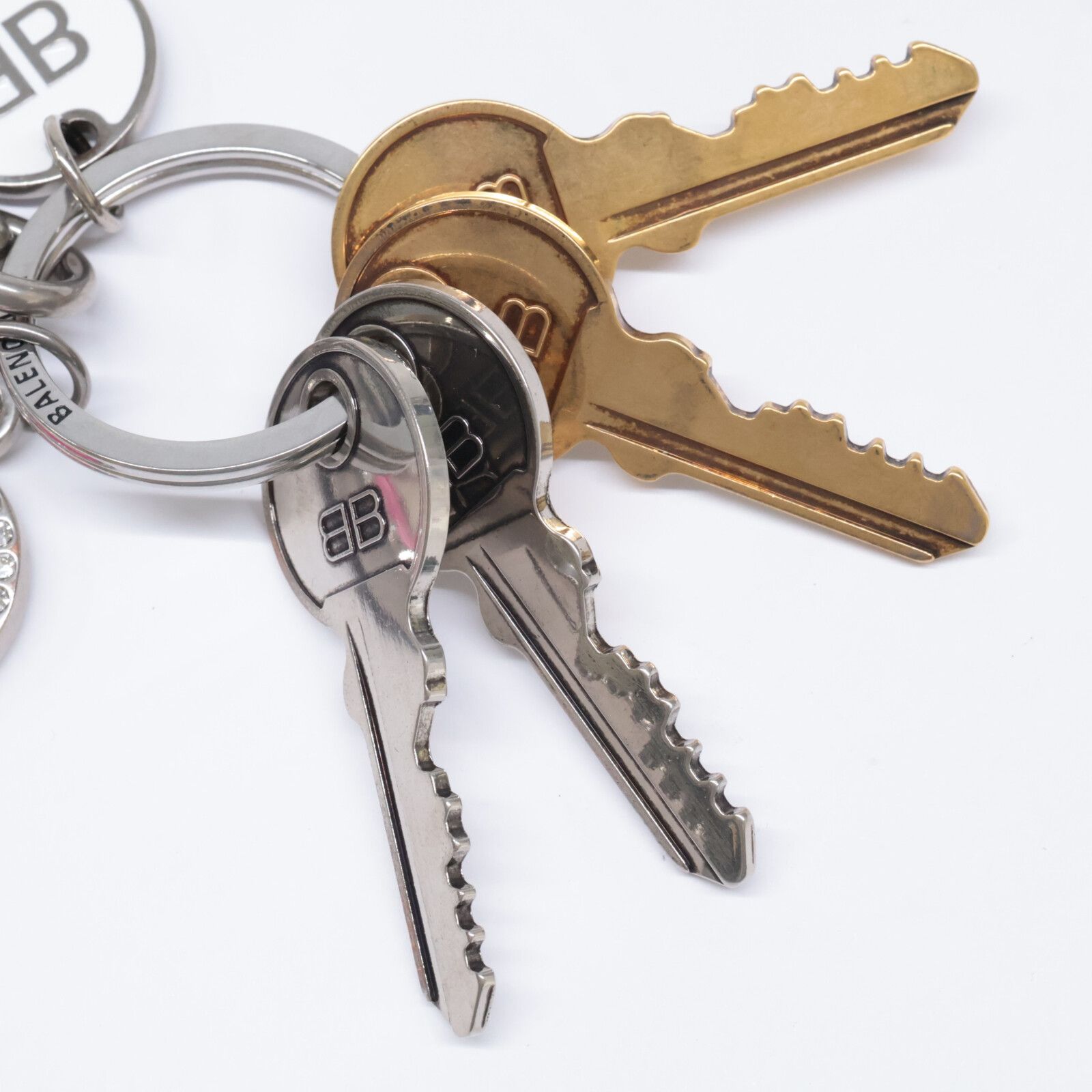 BALENCIAGA バレンシアガ 【美品】8290002ABS68486 Heart キャット