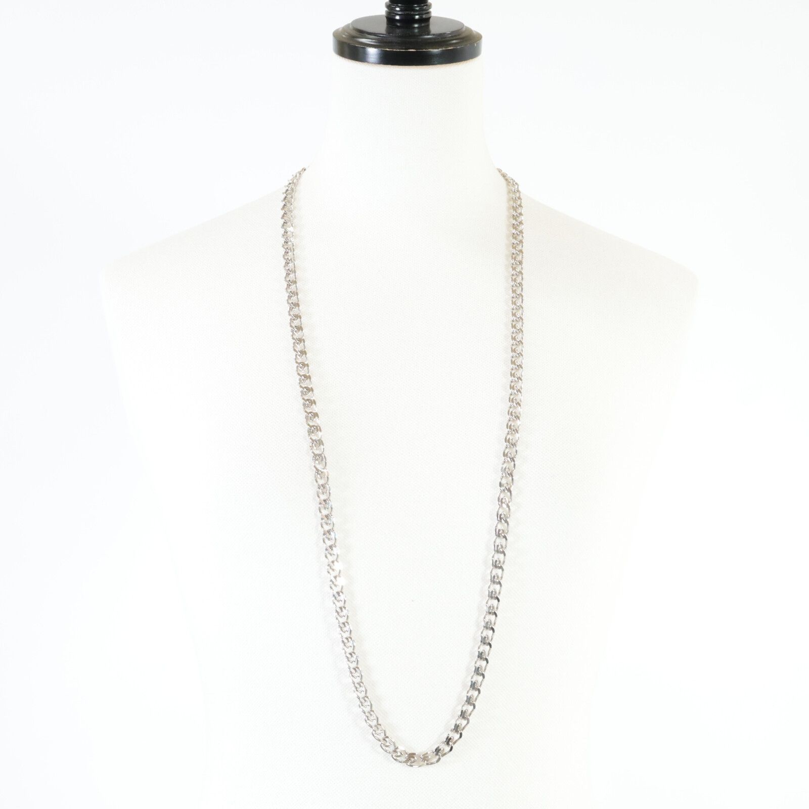 偉大さを秘めた GIVENCHY ジバンシィ ロング デザインチェーン 【緊急大幅値下げ！】