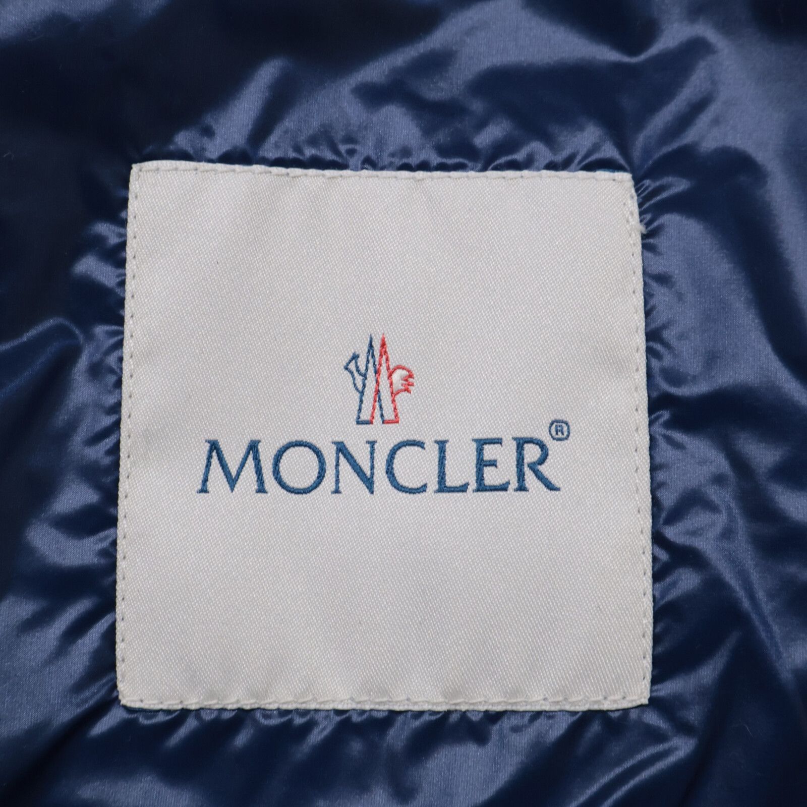 ライトダウンジャケット