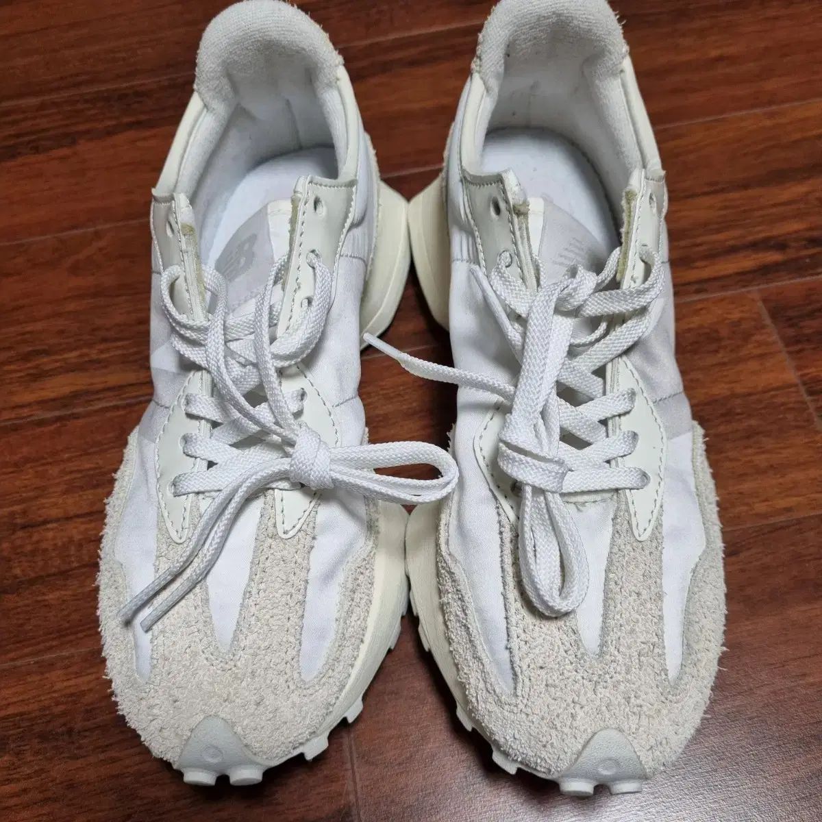 ニューバランス 327 白 ムーンビーム スニーカー 235 230