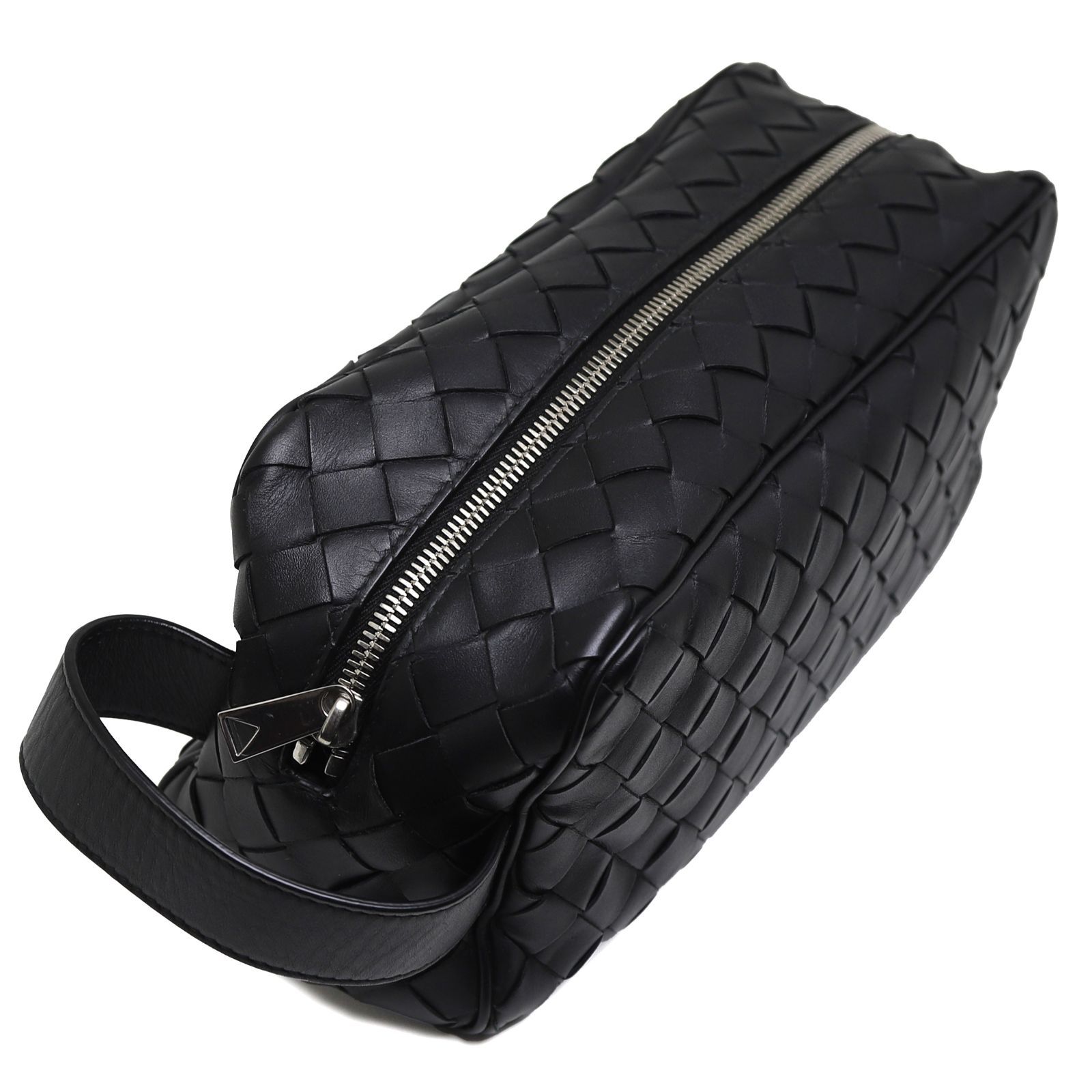 美品✨ボッテガヴェネタ イントレチャート セカンドバッグ トラベルポーチ 黒 ボッテガヴェネタ イントレチャート トラベルポーチ ブラック レザー