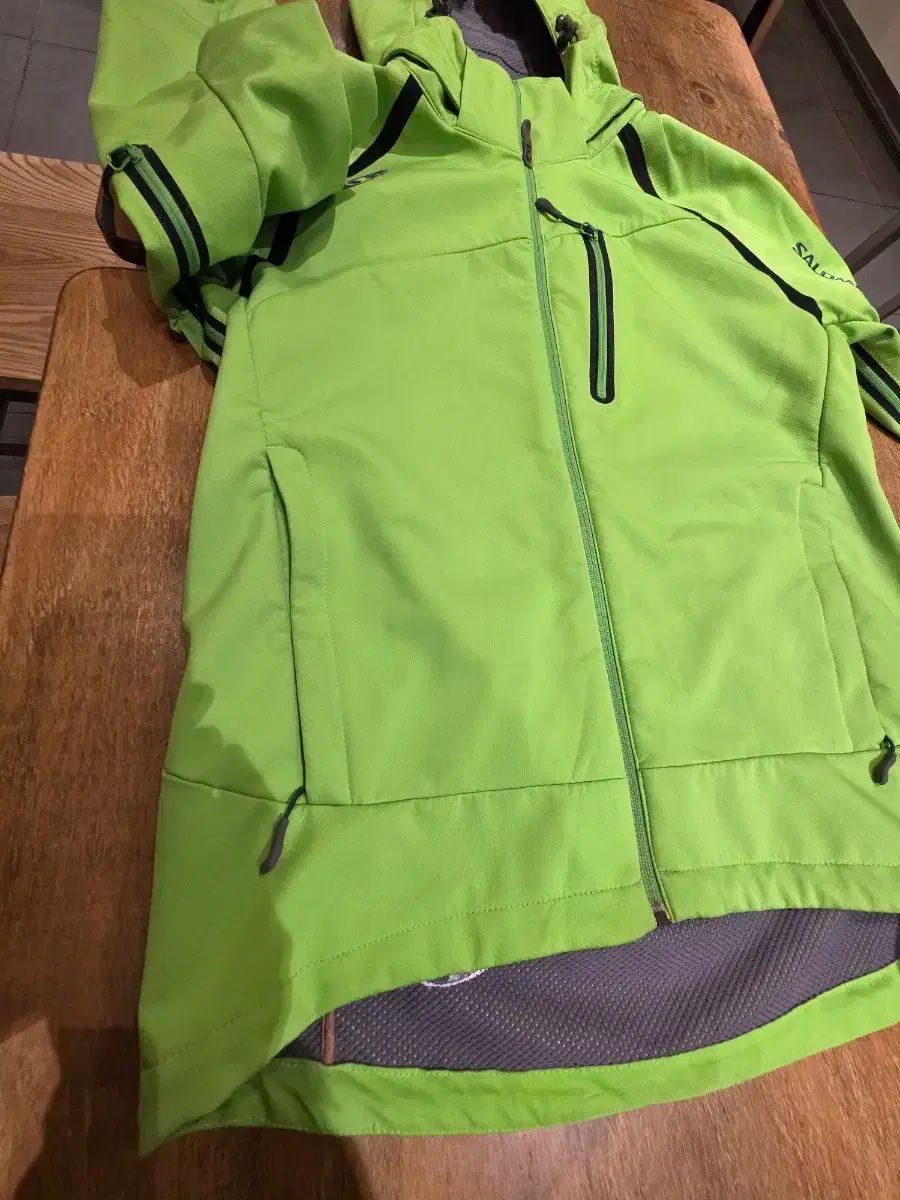 ウィンドストッパー 105