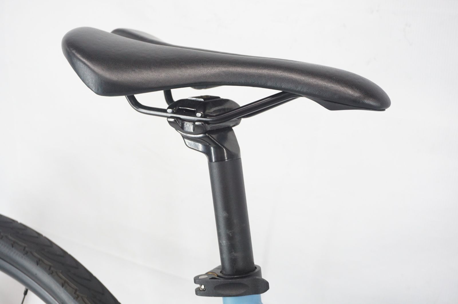DAIWA CYCLE 「ダイワサイクル」 ARTMA サイレス 2024年モデル クロス 