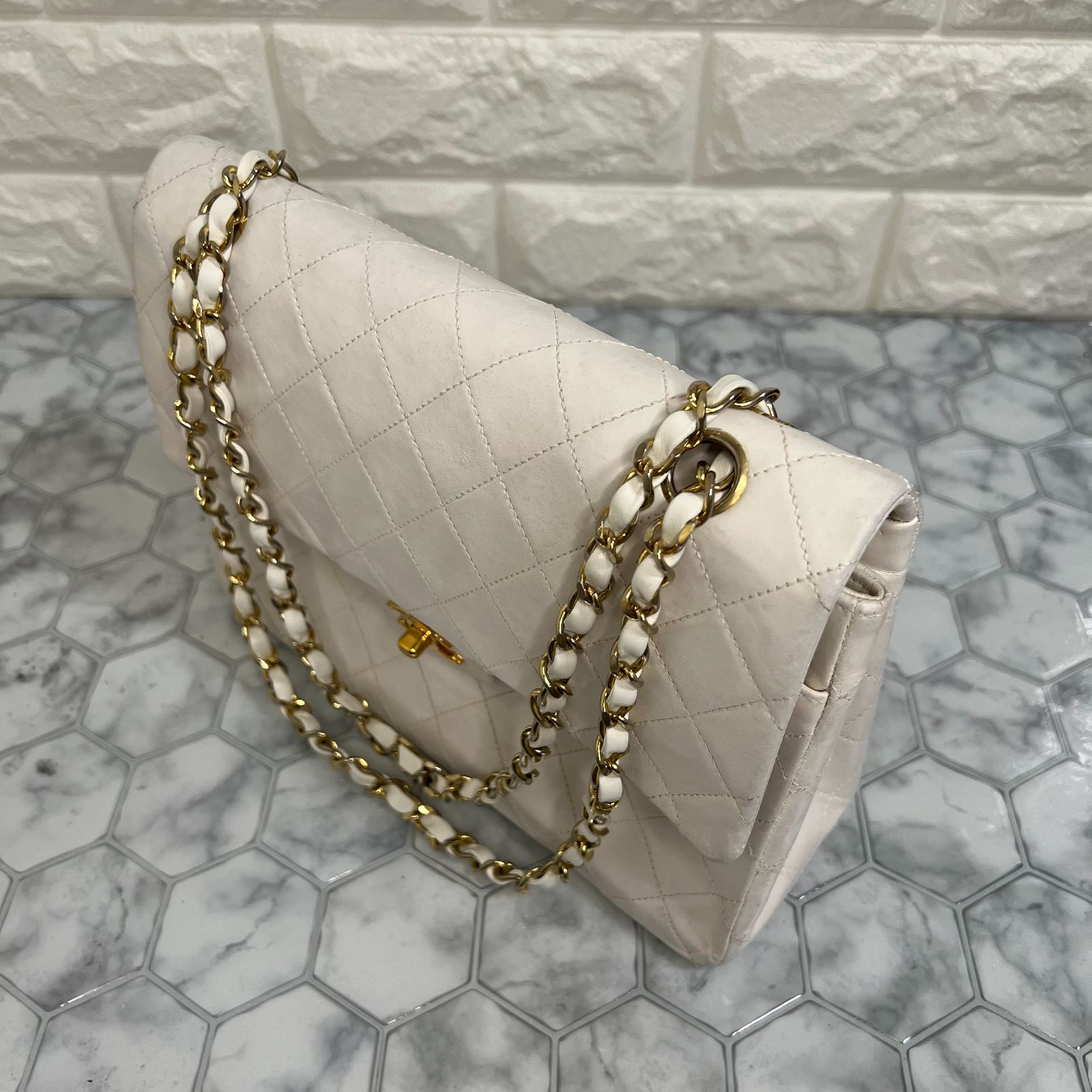 【超美品】 シャネル マトラッセ 25 ダブルフラップ ダブルチェーン #94 超美品】 シャネル マトラッセ 25 ダブルフラップ ダブルチェーン #94