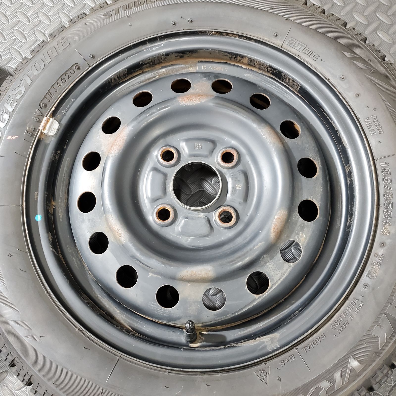 ブリザックVRX スズキ