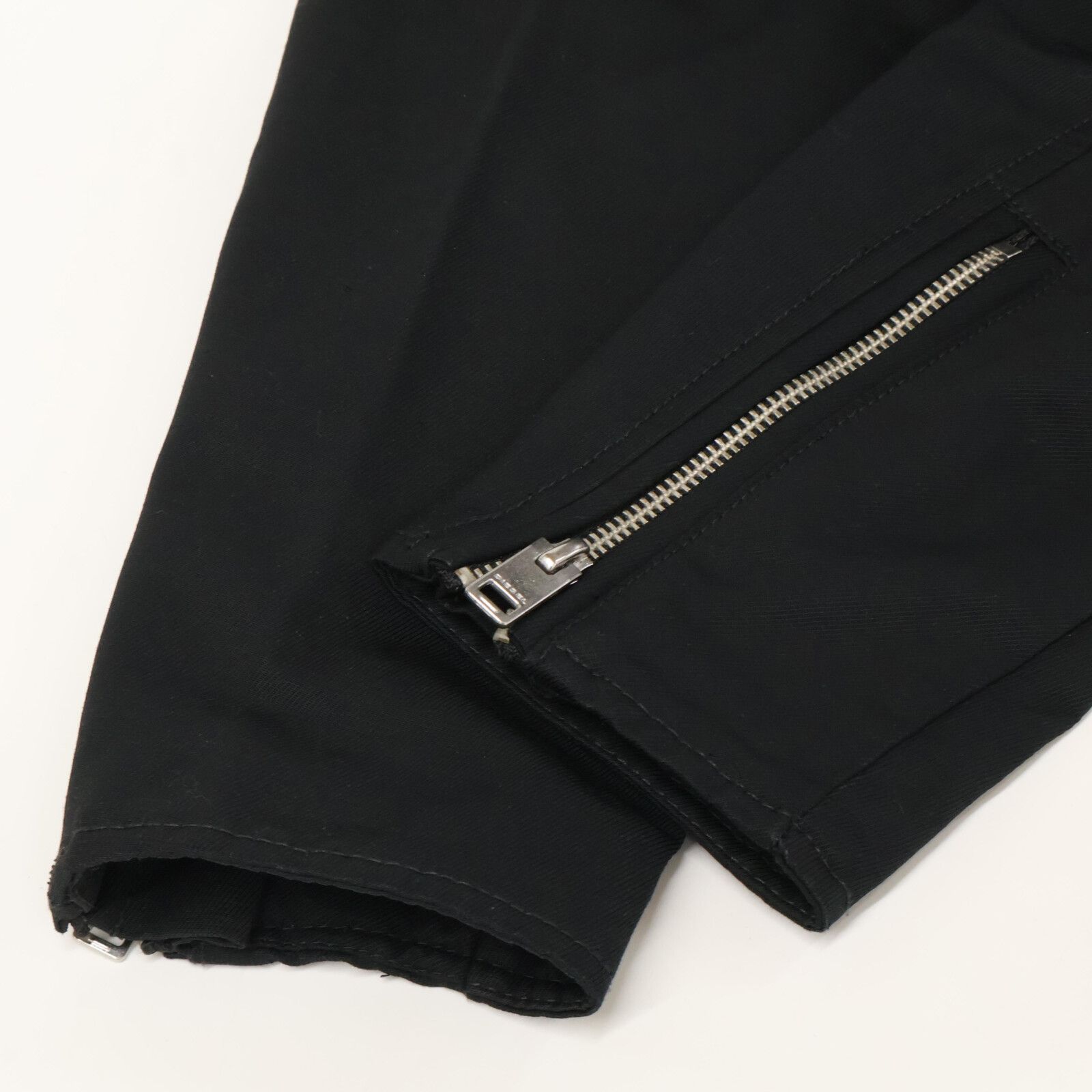 DIESEL ディーゼル 地面師 池田ｴﾗｲｻﾞ着用ﾓﾃﾞﾙ ﾌﾞﾗｯｸ ﾗｲﾀﾞｰｽｼﾞｬｹｯﾄ S