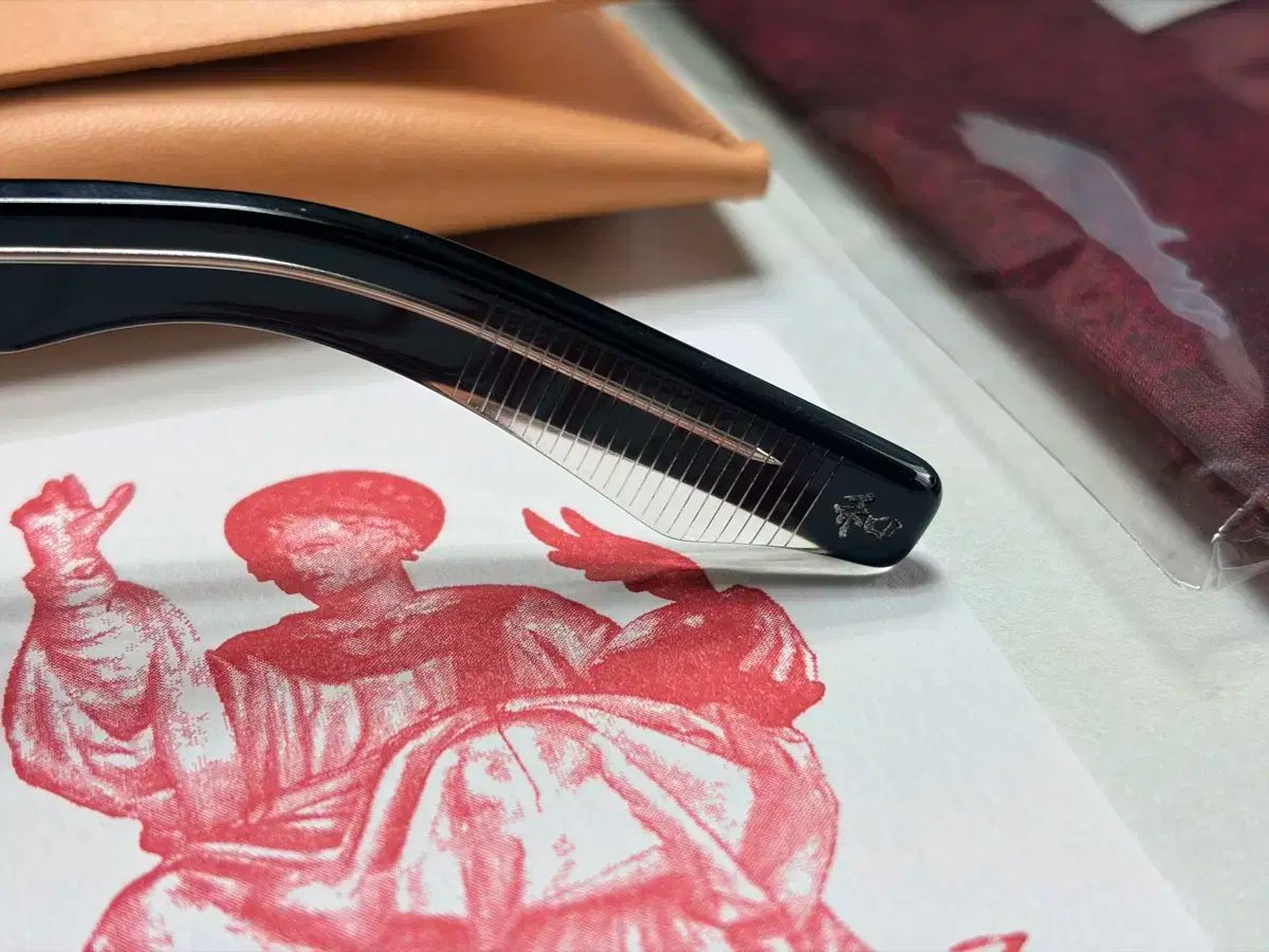 ジェイピーイン 44