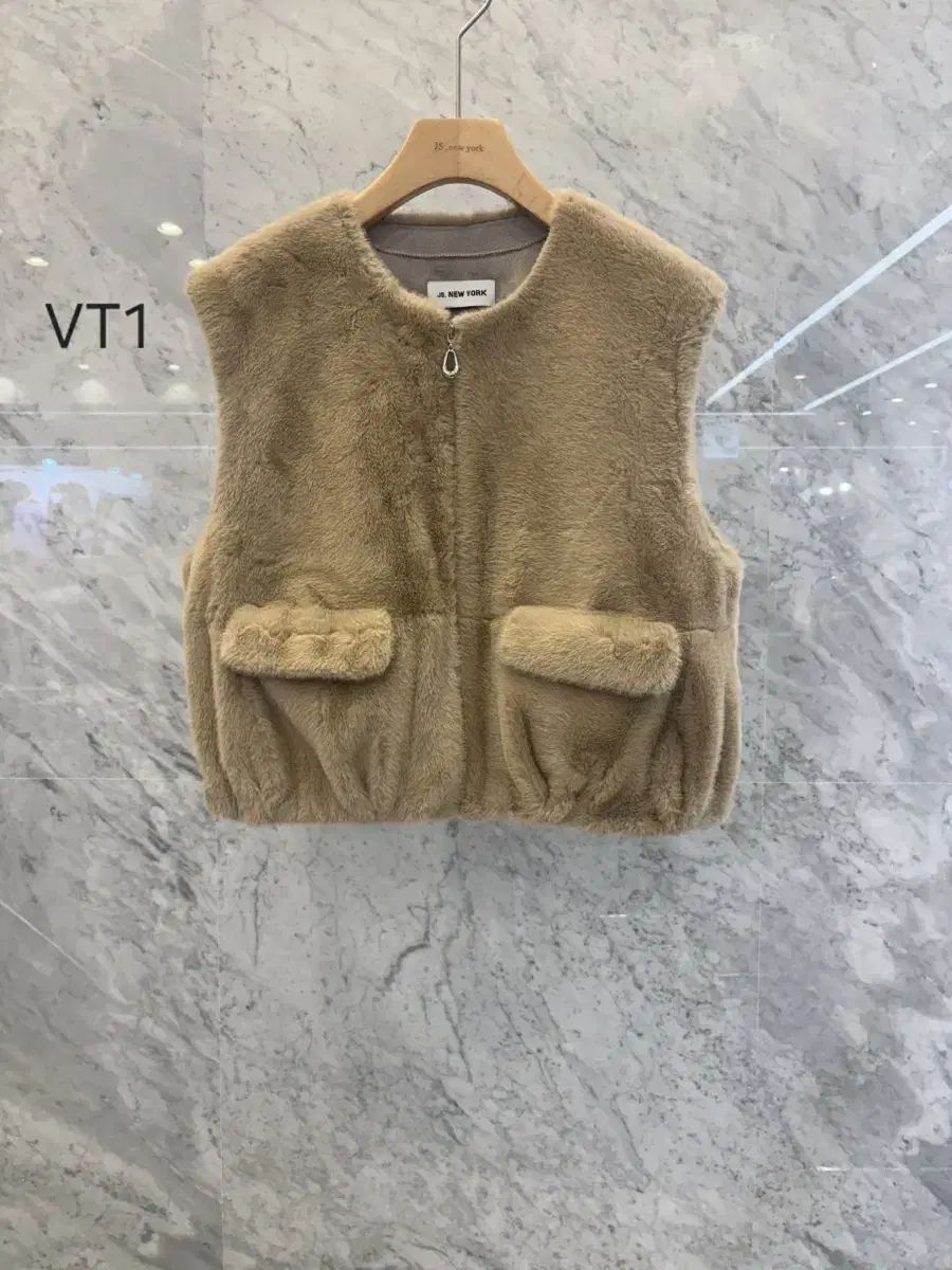 js NEW YORK スター 企画 2025 f w フェイクファー 裾シャーリング ジップアップ ベスト