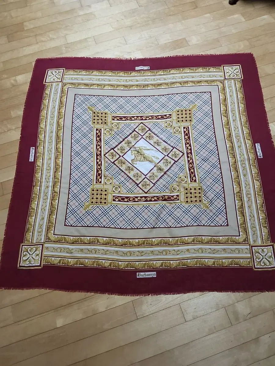 バーバリー 大型 シルク ウールスカーフ