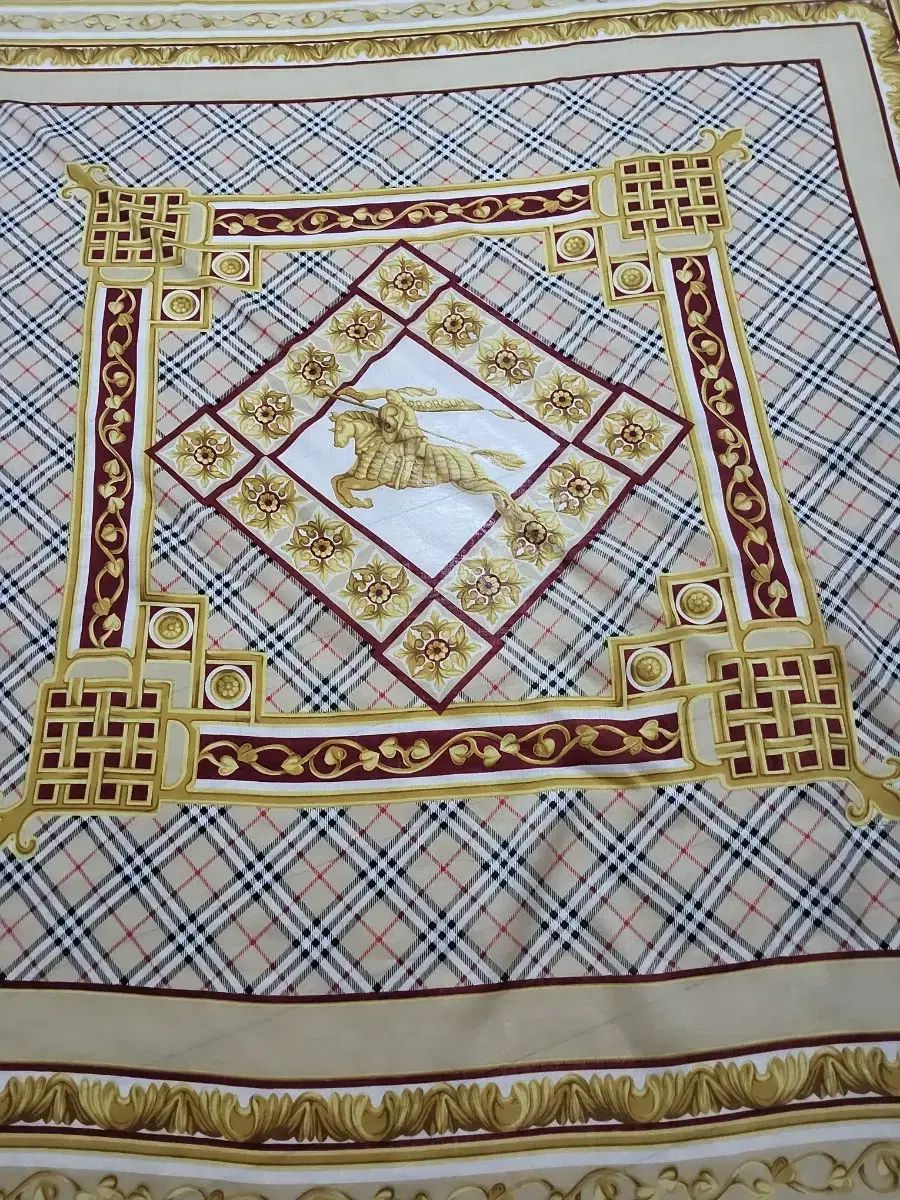 バーバリー 大型 シルク ウールスカーフ