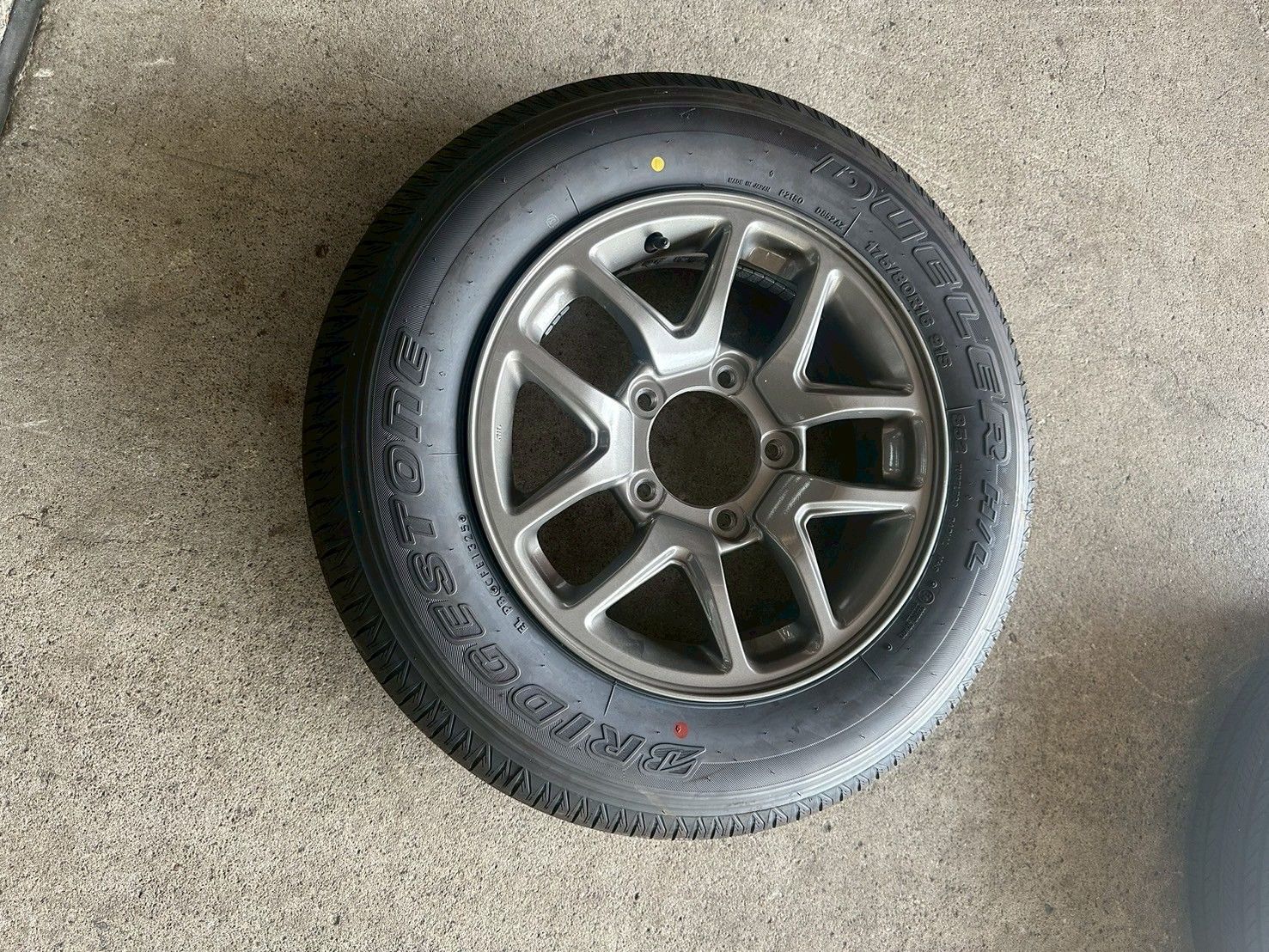 ジムニー JB64 XC A/T☆純正 16インチホイールとタイヤ4本セット☆16