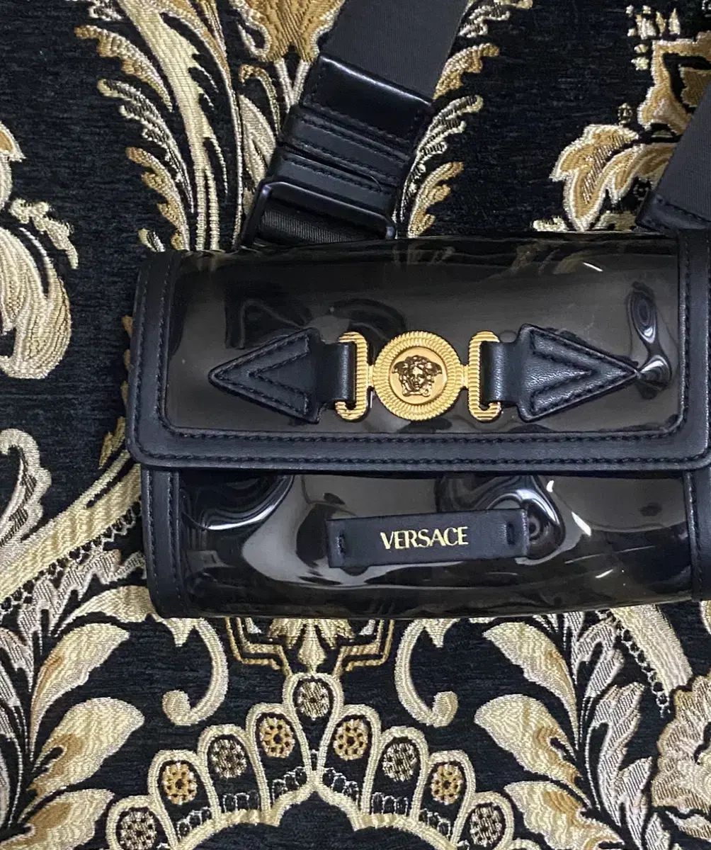 ショルダーバッグ