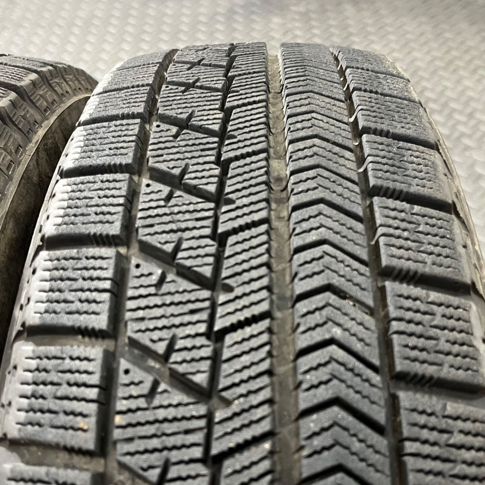 コンテ スタッドレスタイヤ