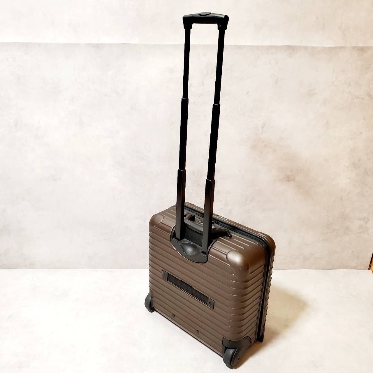 ビジネストローリー