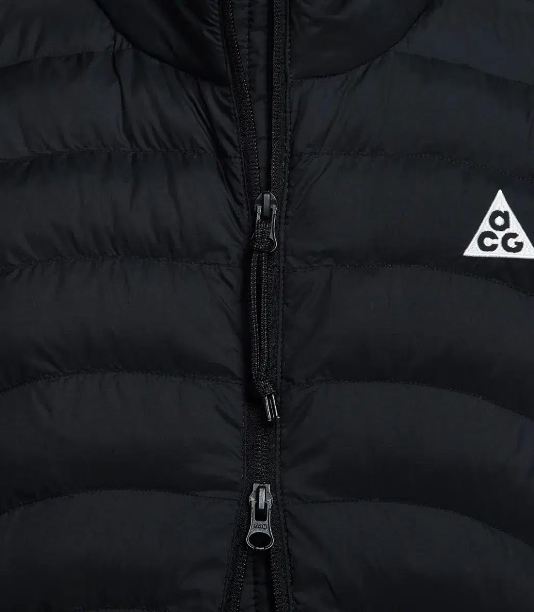 ナイキ ACG サーマ フィット ADV ベスト M