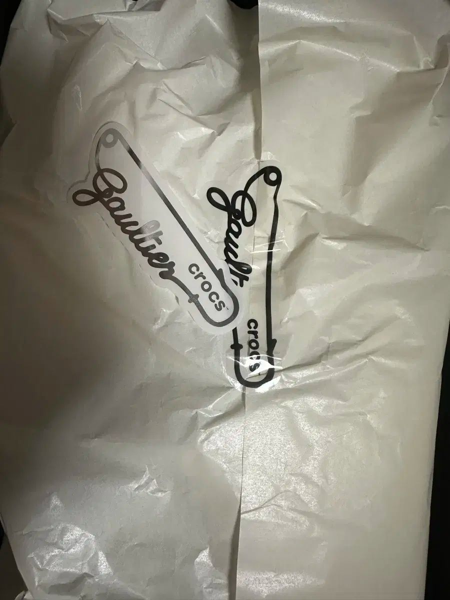 230 Crocs x Jean Paul Gaultier klogg ブラック