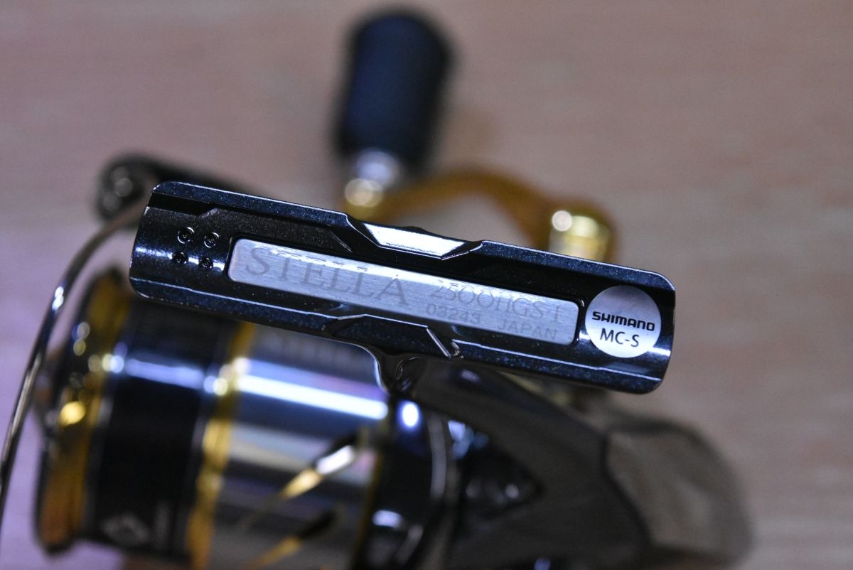 スピニングリール