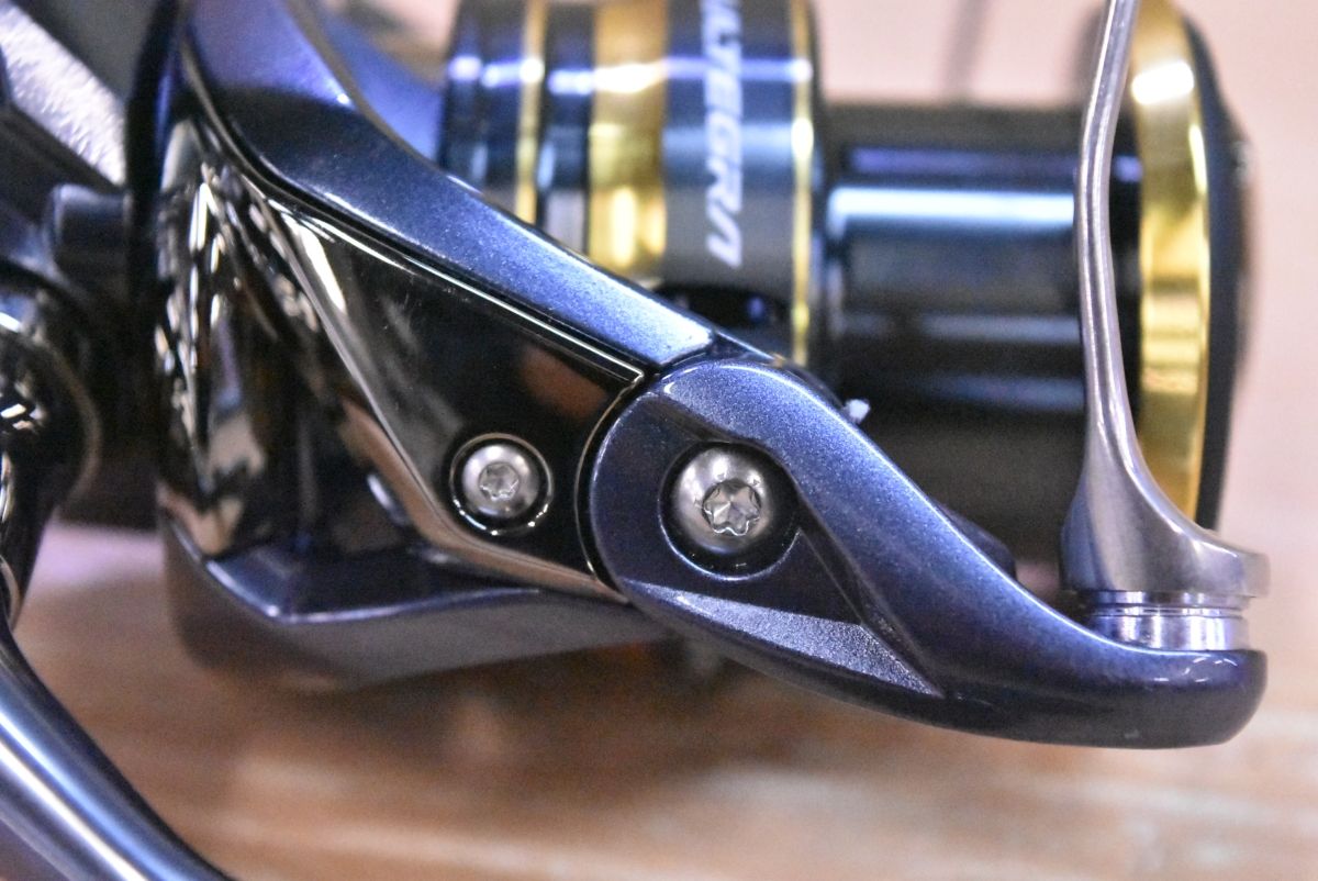 ULTEGRA C3000XG スピニングリール 箱無し SHIMANO ULTEGRA C3000XG