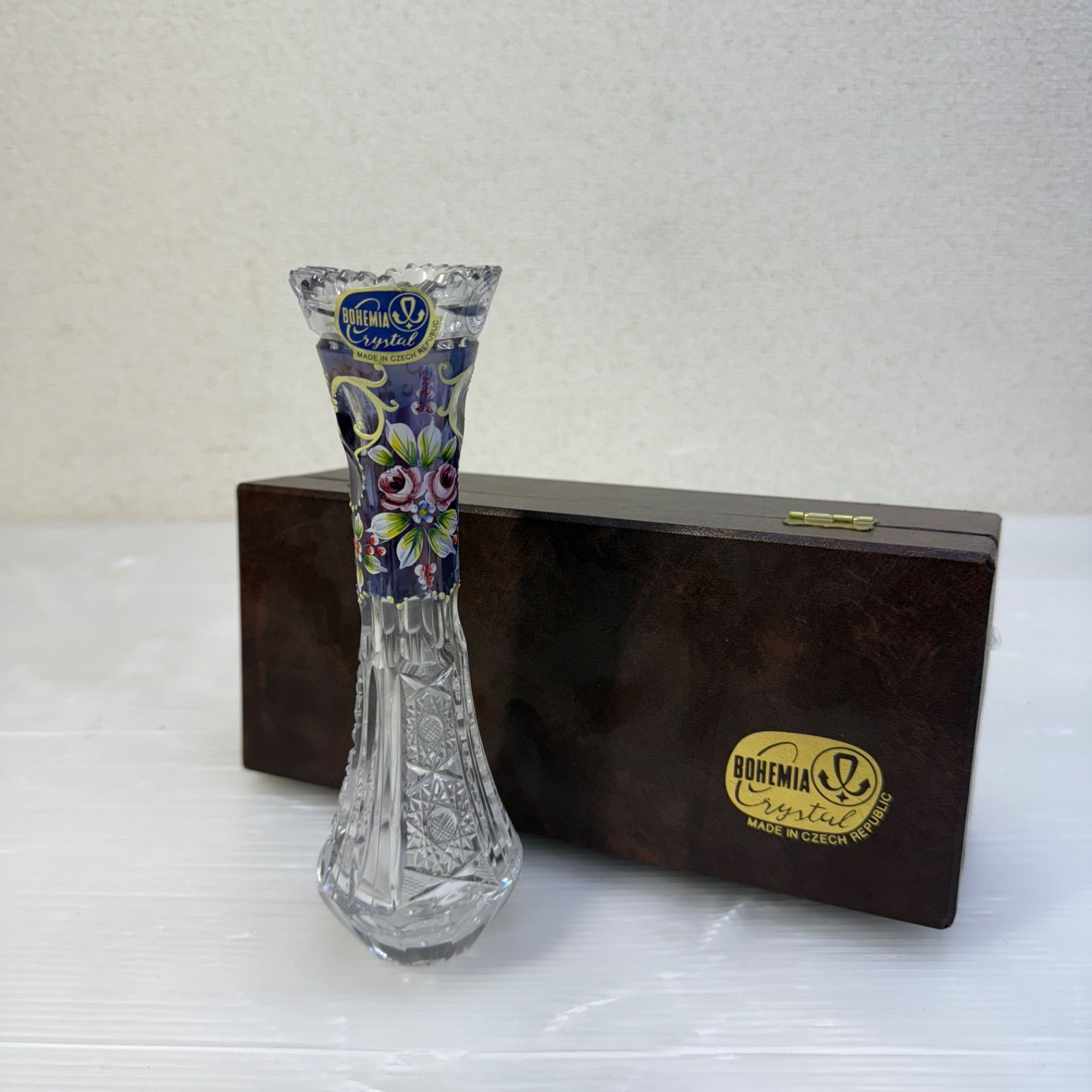 未使用☆ボヘミア グラス☆一輪挿し 花瓶 ブルーラスターローズ 
