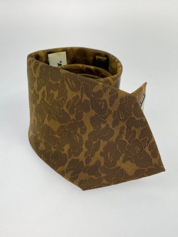 品 A BATHING APE アベイシングエイプ × Marilyn Monroe マリリン モンロー 別注 コラボ CAMO NECKTIE カモフラージュ ネクタイ スーツ用小物 服飾雑貨 187-251113-kk-03-min